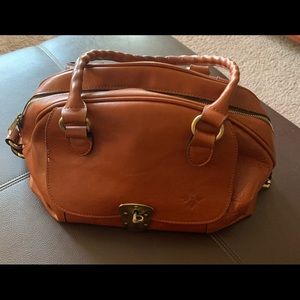 A small mark on the back.